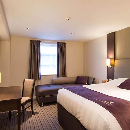 Premier Inn York North Exterior photo