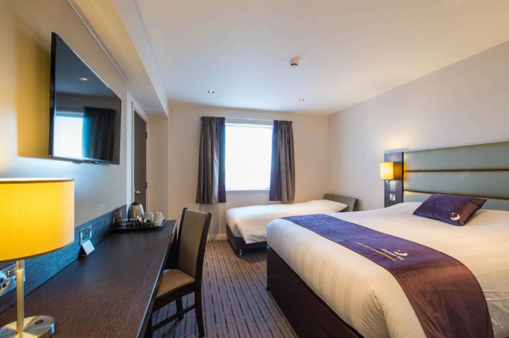 Premier Inn York North Room photo